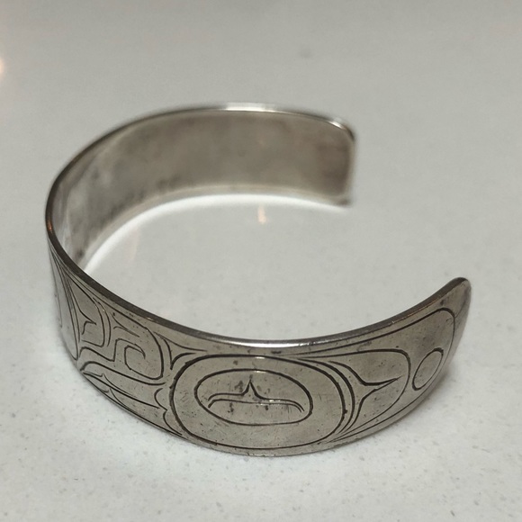 First Nations west coast bracelet - Picture 3 of 4